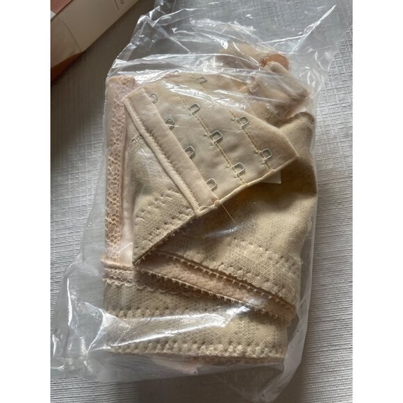 Playtex 18 Hour Original Comfort Strap Bra 42C Natural Beige - Picture 4 of 5